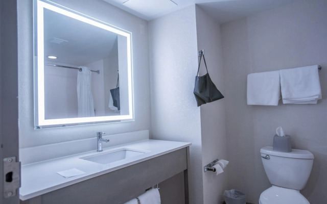 Holiday Inn Express Pembroke by IHG