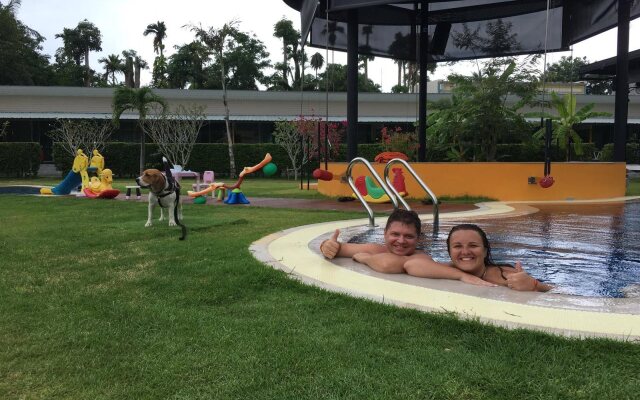 Jazz U Garden Resort
