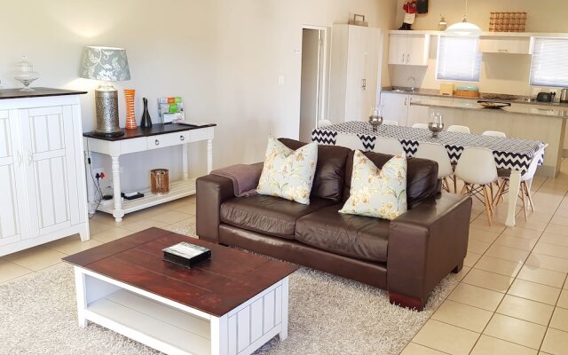 6 Nieuland 1053 Self catering