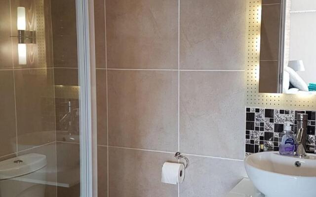 Riverview Guesthouse