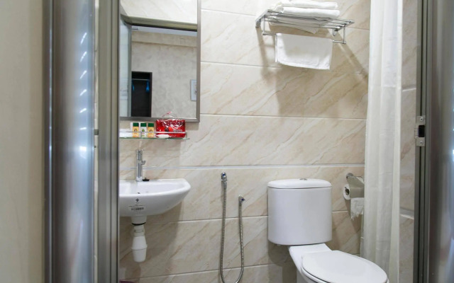 OYO Rooms Ampang Star LRT