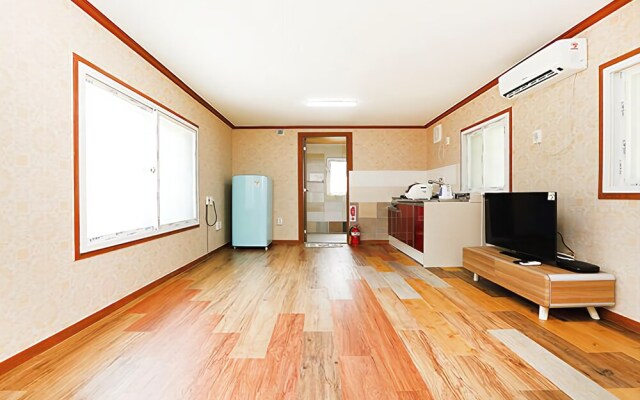 Boeun Sanorange Pulnaeeum Pension