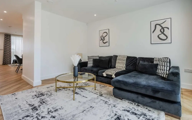 The Hidden Suite - 4BR Townhome Roof Top