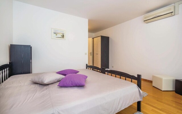 Stunning Home in Crikvenica With Wifi and 3 Bedrooms