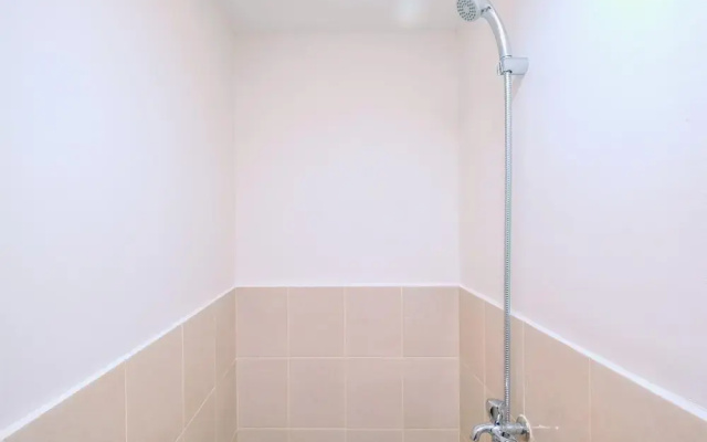 Comfortable and Lovely Studio Podomoro Golf View Apartment