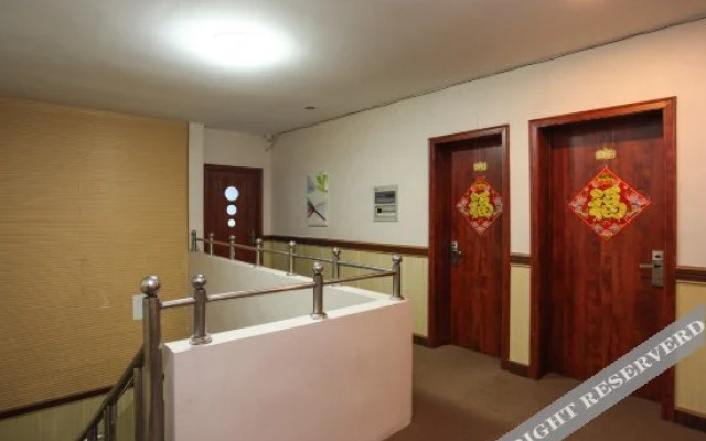 Guibinlou Hostel