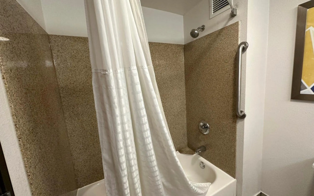 Comfort Suites Jackson-Cape Girardeau