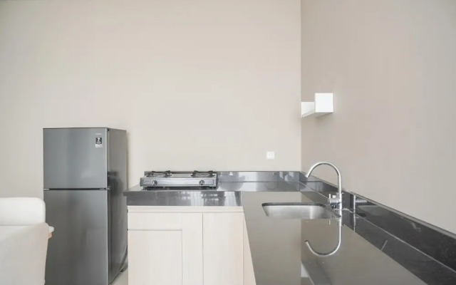 Best Homey And Nice 2Br At Ciputra International Apartment