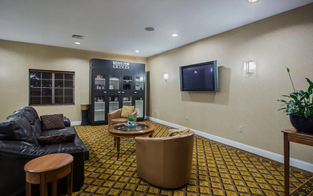 Candlewood Suites Windsor Locks Bradley Arpt by IHG