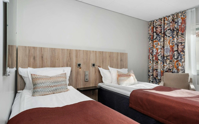 Best Western Plus John Bauer Hotel