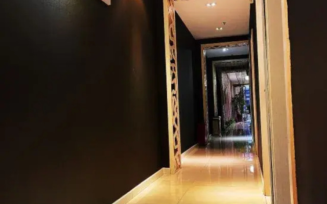 Aishang Theme Hotel