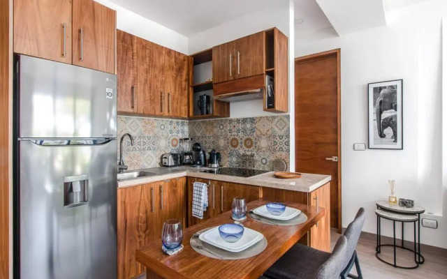 Neem 21 NILAY, Elegant Apartment 10 min from the Beach