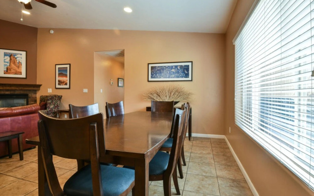 Cottonwoods 443