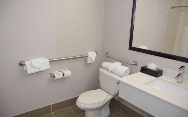 Garner Hotel Longview South by IHG