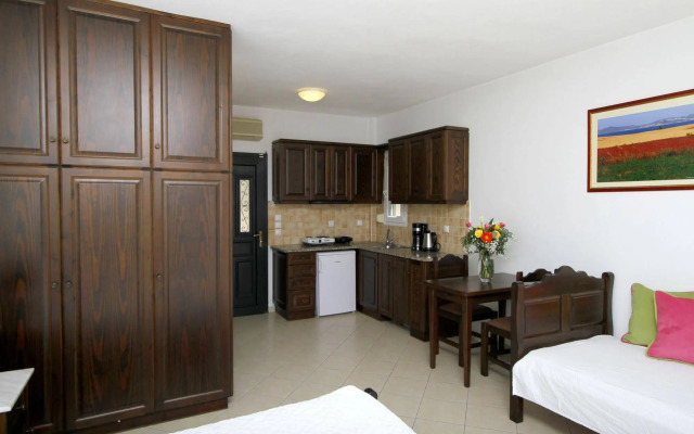 Amygdalies Apartments