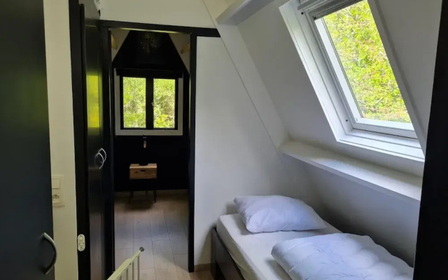Stylish Chalet Haven Near Durbuy
