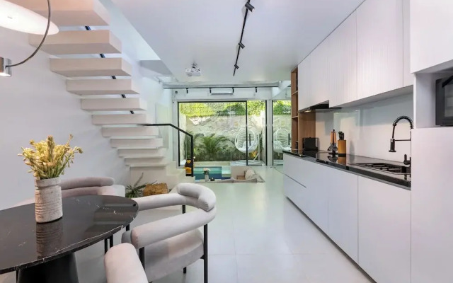 Alex Villas Complex N5