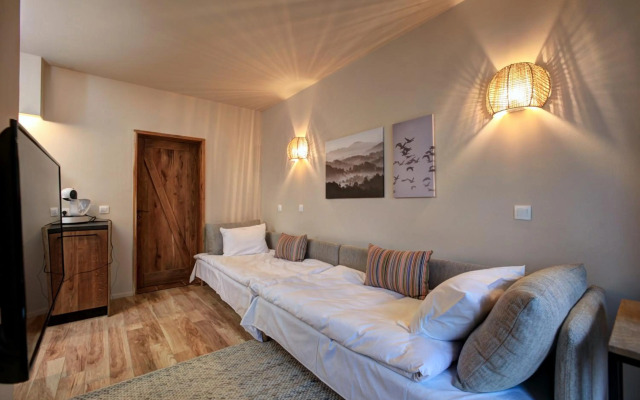 KOKICHE 4 Friends, Borovets