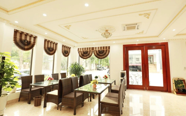 Diamond Hotel