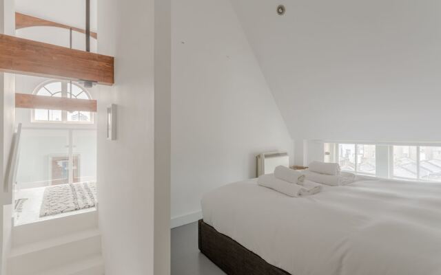 1 Bedroom Retro Apartment