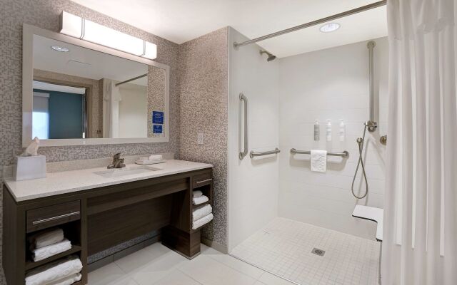 Home2 Suites by Hilton Lakewood Ranch