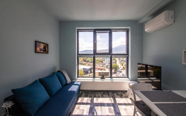 Mountain View Apartment 1 + Parking