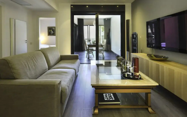 Luxury Levontin apt near Rothschild