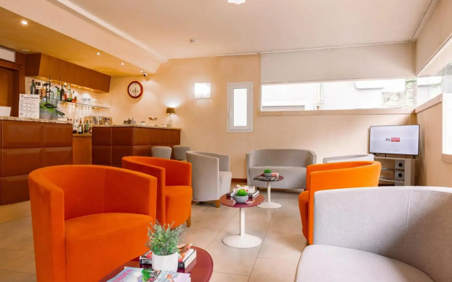 Hotel Mavino