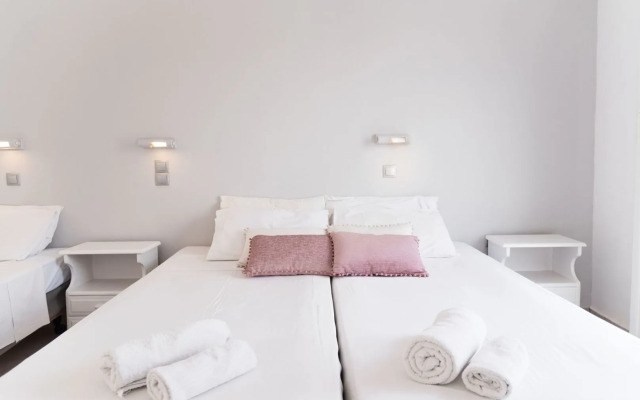 Olive Grove Beachfront Apartments & Suites