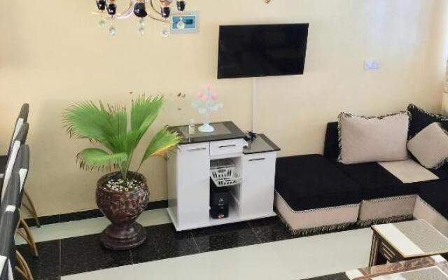 Lucky Sea Breeze Villa