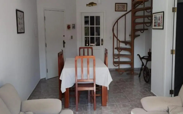 Apto Ubatuba Praia Grande - 4 quartos - piscina privativa