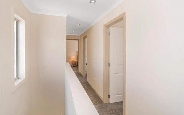Crowsnest Apartments