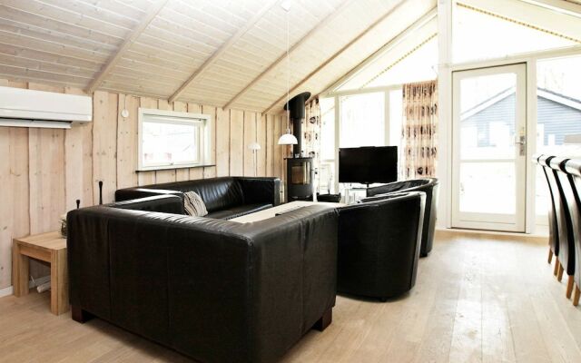 8 Person Holiday Home in Juelsminde