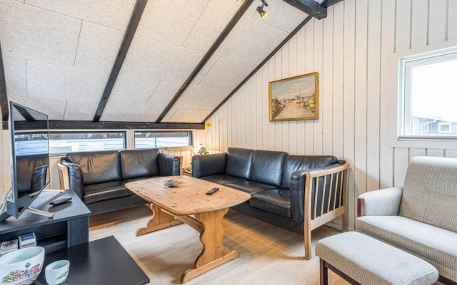 5 Person Holiday Home in Hemmet