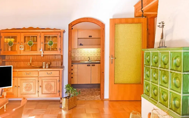 Cozy Chalet in Molln With Garden