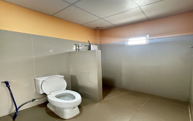 OYO 75467 Baan Siripornchai 2