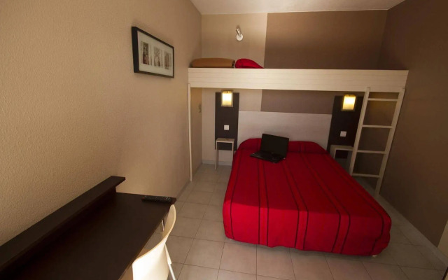 Brit Hotel Essentiel Sete Balaruc