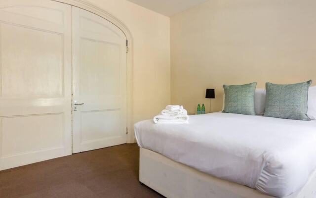 Lovely 1 Bedroom Flat in Camberwell