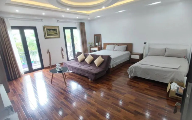 Lea House Ha Long