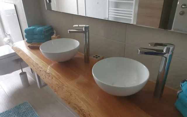 Ferienwohnung 1.OG.Links