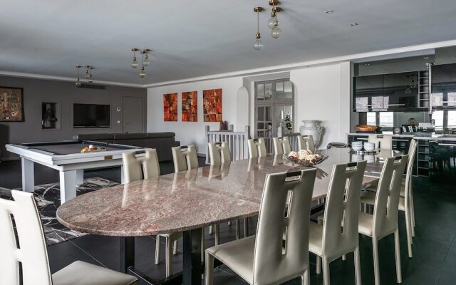 Le Notre Dame - Duplex with Amazing View