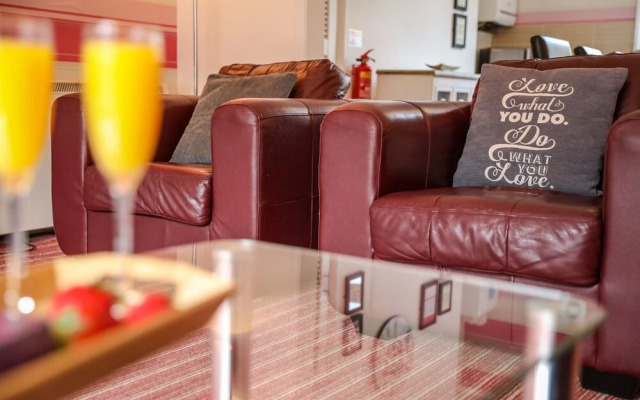 Glencoe Holiday Apartments