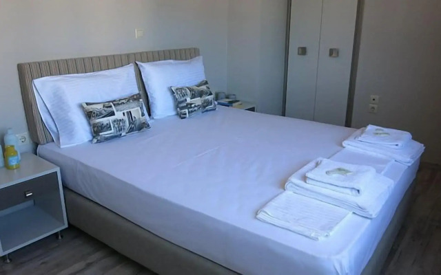 Pantheon Apartments