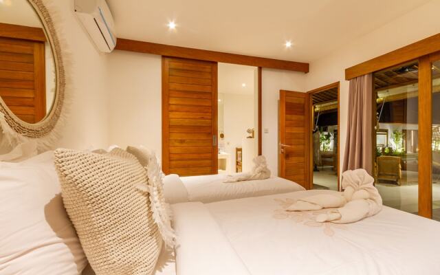 Villa Namu by Alfred in Bali