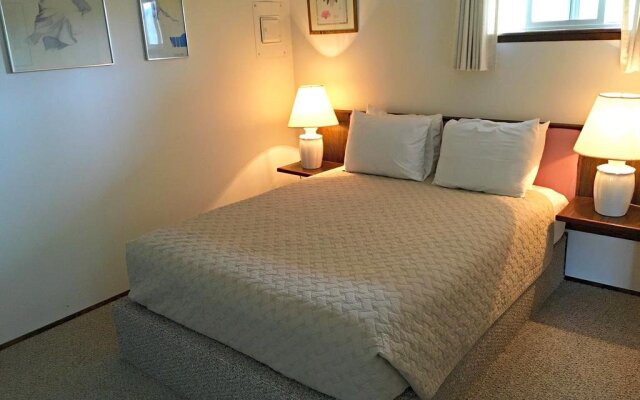 Hi-Tide Ocean Beach Resort