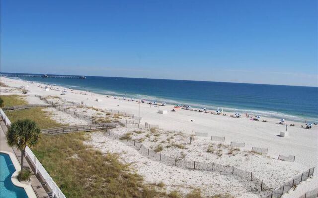 Lighthouse 417 by RedAwning