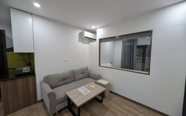 Era Apartment Lac Long Quan