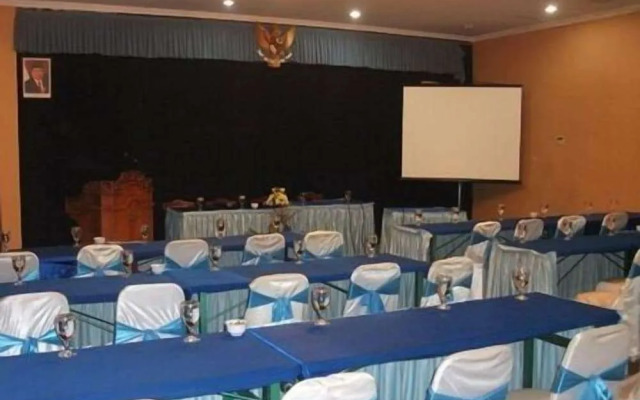 New Siliwangi Hotel & Restaurant