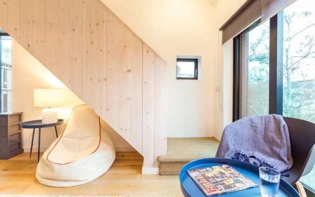 The Cliffside Loft - Distinctly Modern 3Bdr Riverside Home