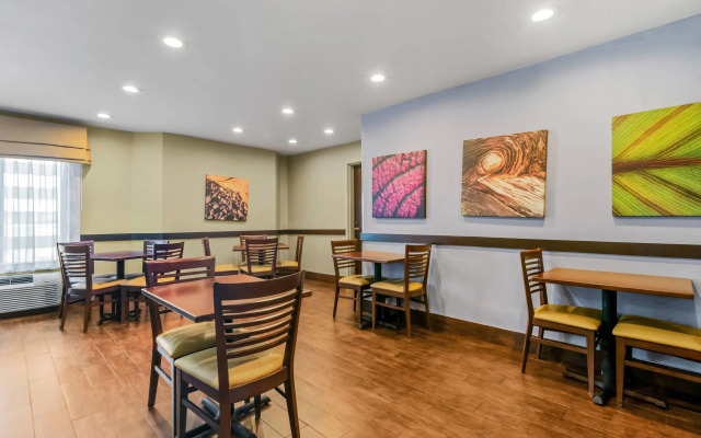 Sleep Inn Fayetteville North